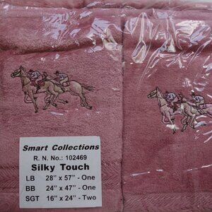 Bath Towel Set Silky Touch 100% Cotton 4 PC Rose Pink w/Horses w/ Embroidery New